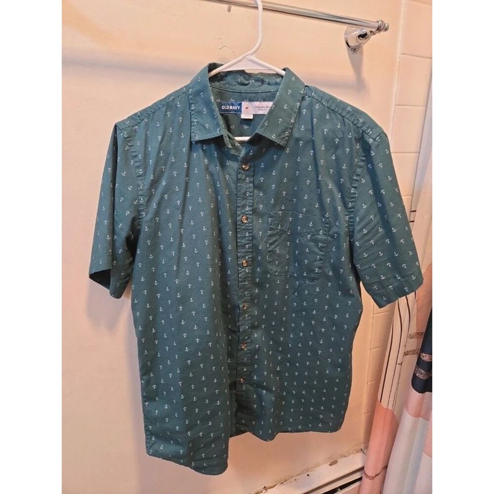 Men's button up t shirt